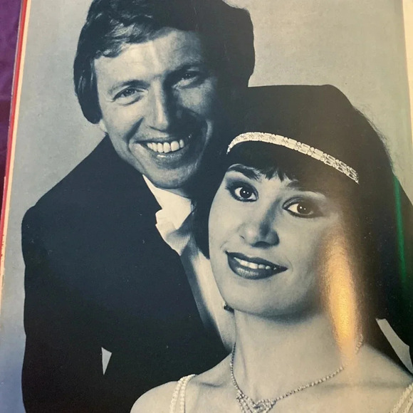Singin' in the Rain Souvenir Book London Palladium 1983 Starring Tommy Steele - Picture 13 of 16